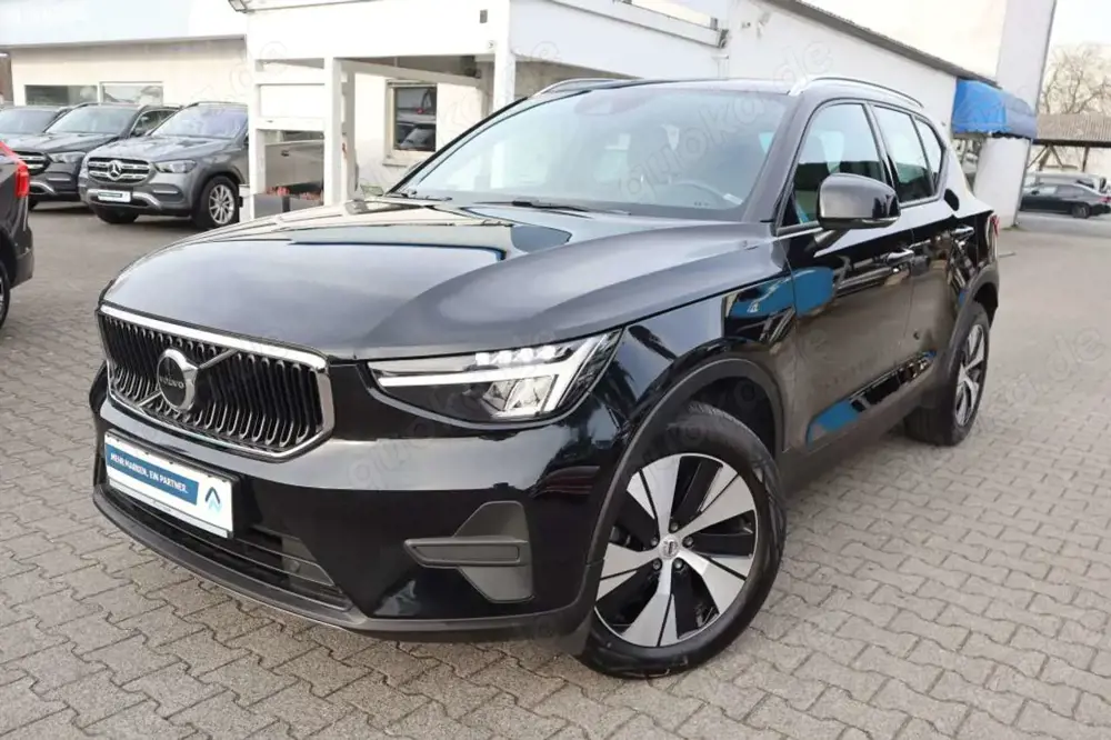 Volvo XC40 XC40 T2 Core|NAVIGATION|SHZG|R-CAM|