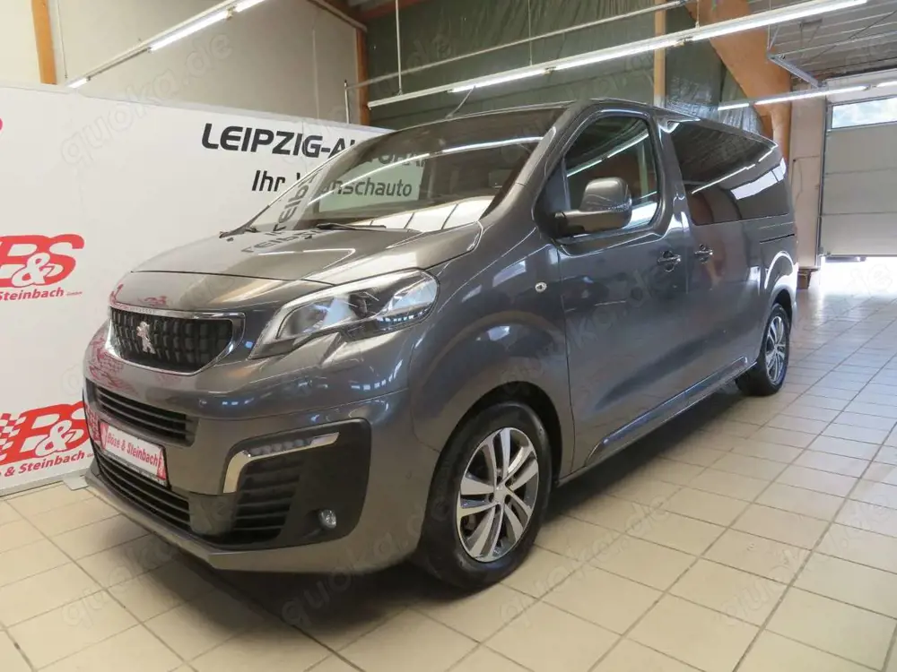 Peugeot Traveller Allure L2 *AUT*STHZ*PANO*7-Sitze*APP*