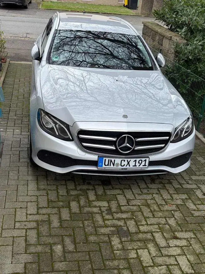 Mercedes-Benz E 220 E-Klasse T-Modell Diesel d T 9G-TRONIC