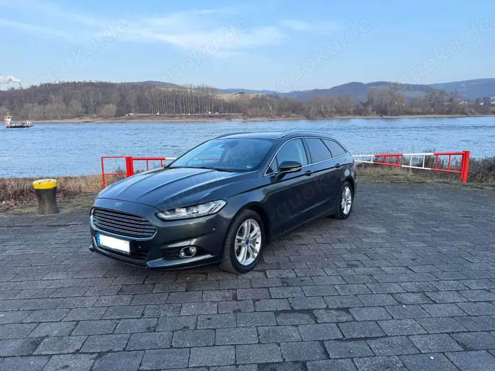 Ford Mondeo Turnier 2.0  Titanium LED/Navi/Keyfree/