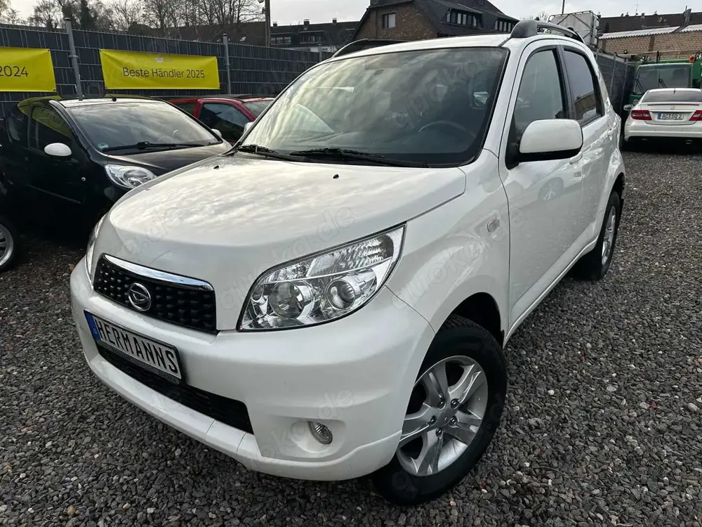 Daihatsu Terios Basis *2.HAND / SCHIEBEDACH / TÜV NEU*