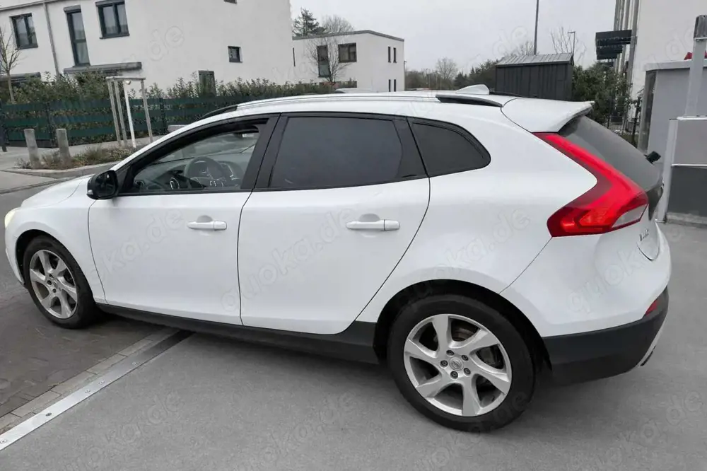Volvo V40 Cross Country V40 Cross Country T3 Geartronic Momentum
