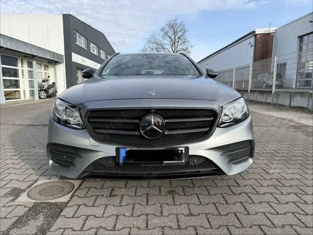 Mercedes-Benz E 400 E 400 d 4Matic (213.223)