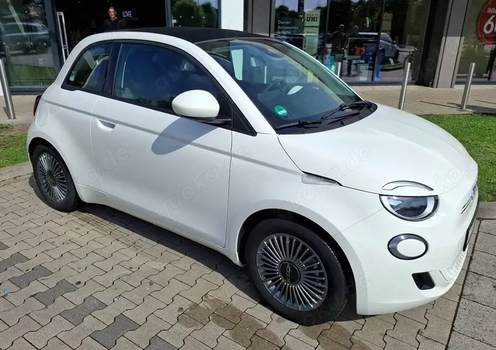Fiat 500C 500e C Icon ELEKTRO  42 kWh, ZERTIFIKAT, Garantie etc ....