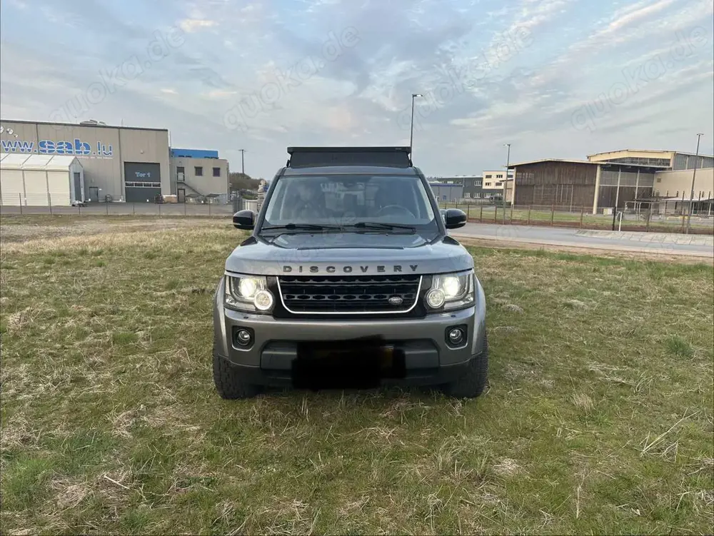 Land Rover Discovery SD V6 HSE