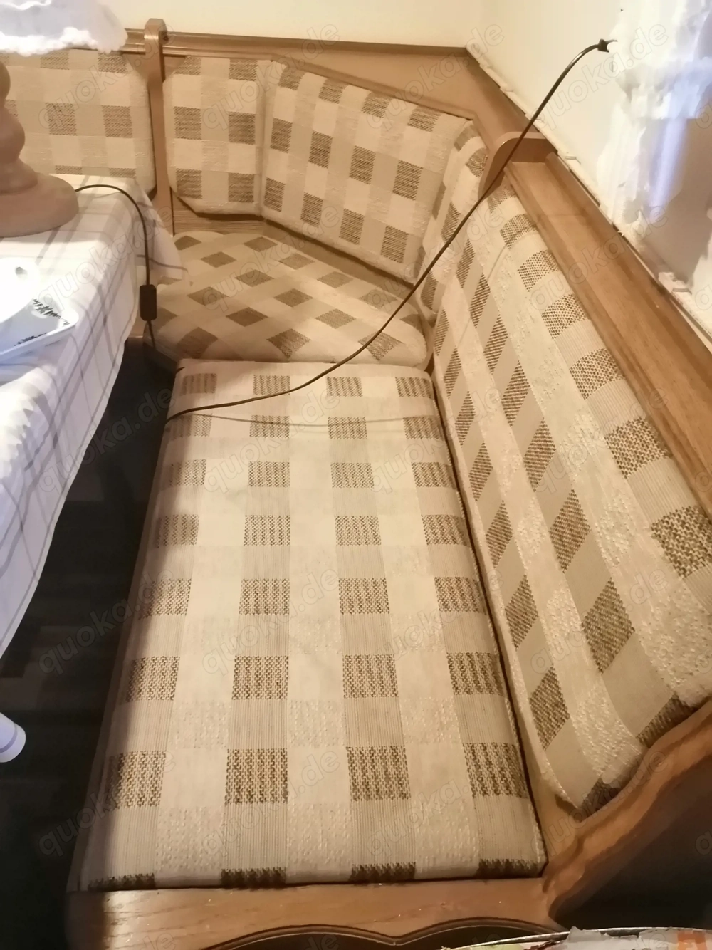 Eckbank m. Truhen, Gebrauchsspuren, gut erhalten, 167,5 x 124