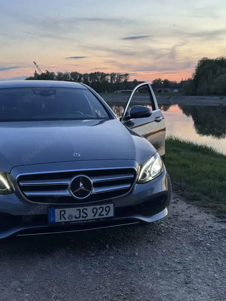 Mercedes-Benz E 220 d 9G-TRONIC