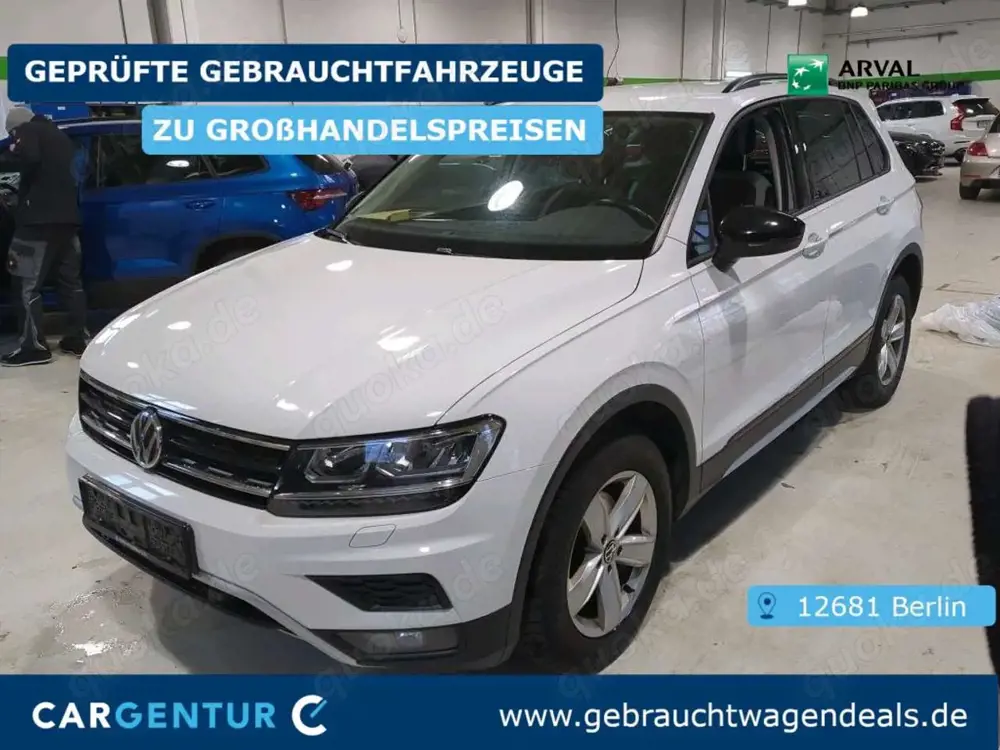 Volkswagen Tiguan 2.0 TDI OFFROAD 4Motion R-Line AHK