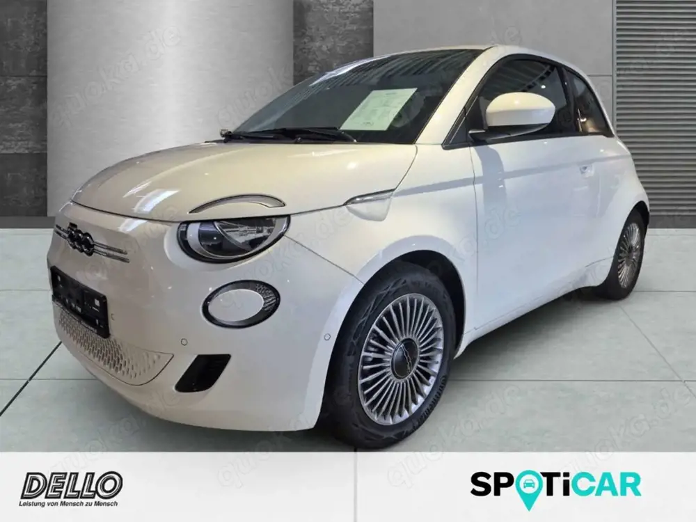Fiat 500e Navi Kamera Keyless CarPlay Klimaautom Fahrerprofi