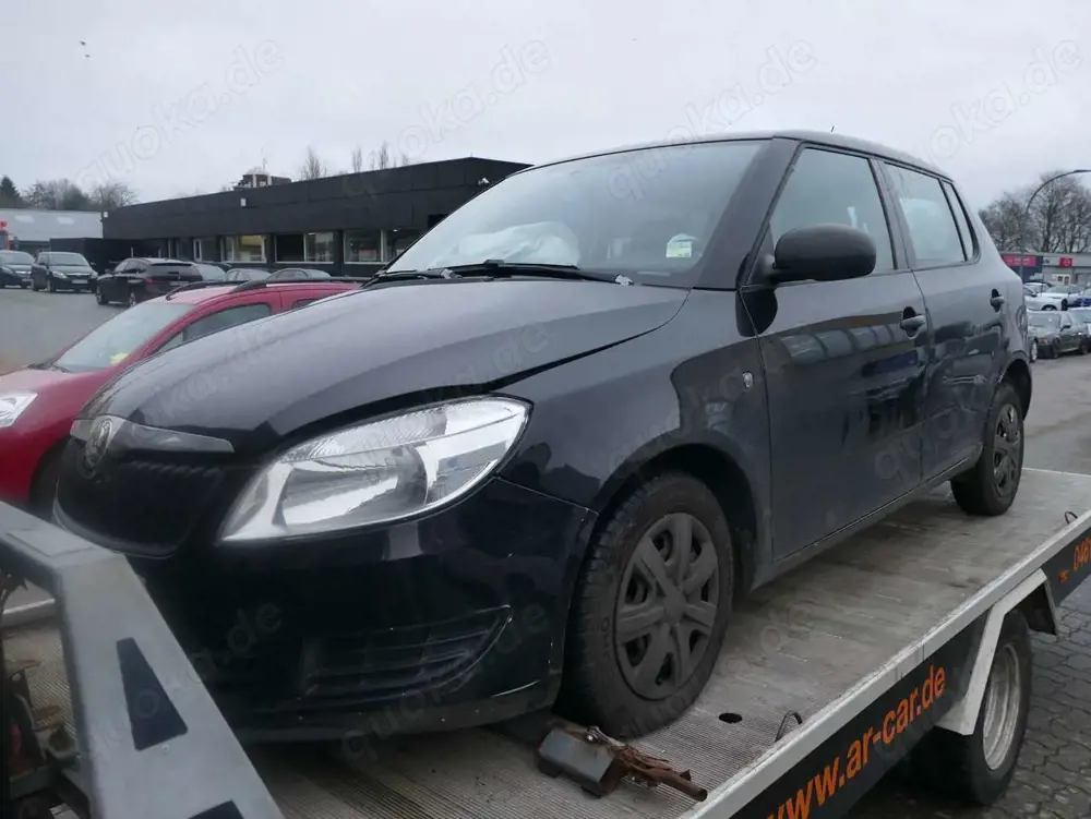 Skoda Fabia II 1.2 HTP Classic Klima HU/AU 07/2027 Unfall