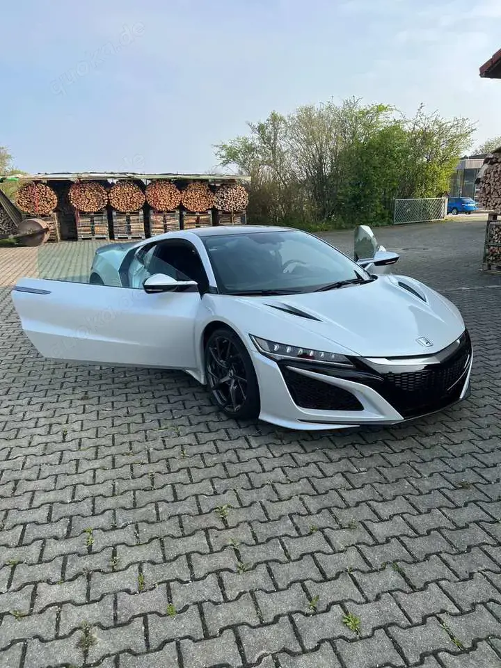 Honda NSX Hybrid Allrad Navi
