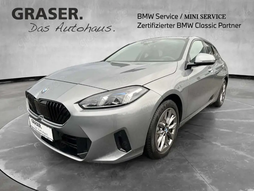 BMW 120 Head-Up / AHK / Panorma-Dach / Keyless Go