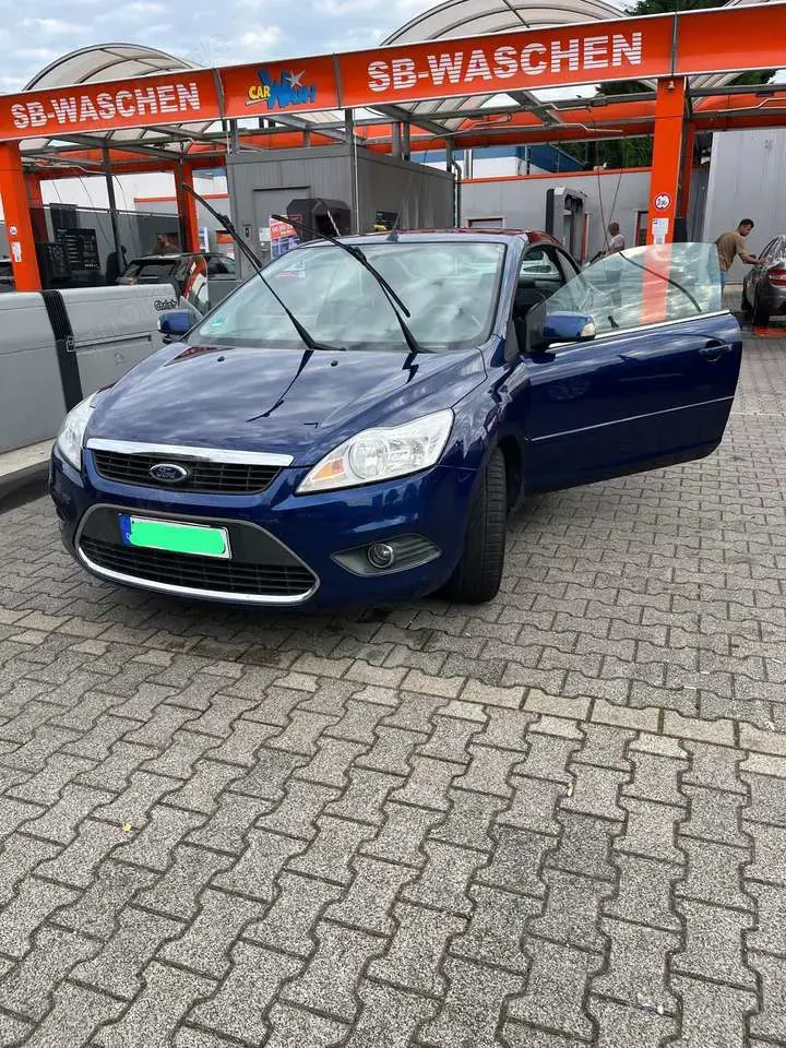 Ford Focus CC TÜV 04/27 | Motor klappert