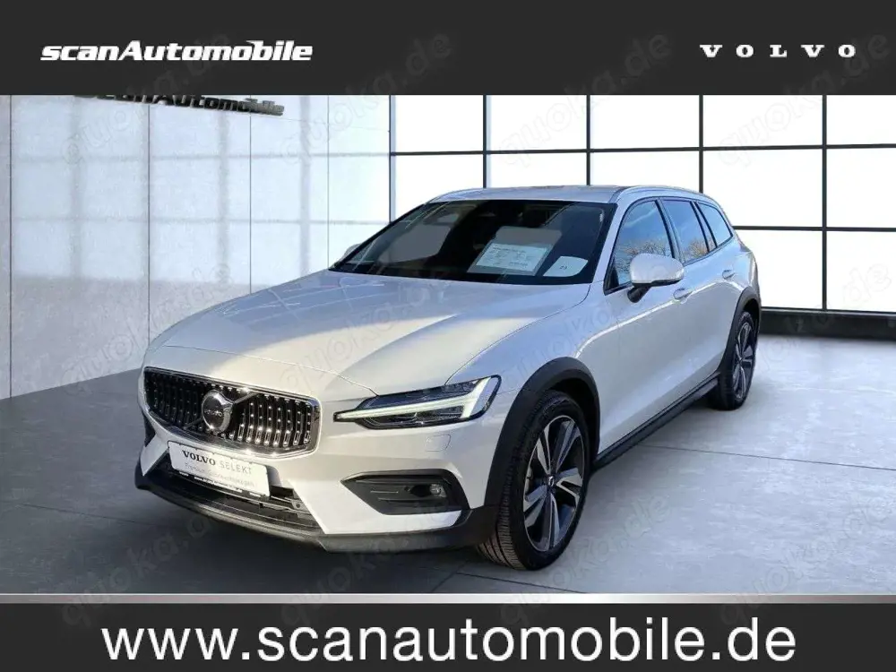 Volvo V60 Cross Country V60 CC Plus AWD Bluetooth Navi LED Vollleder Klima