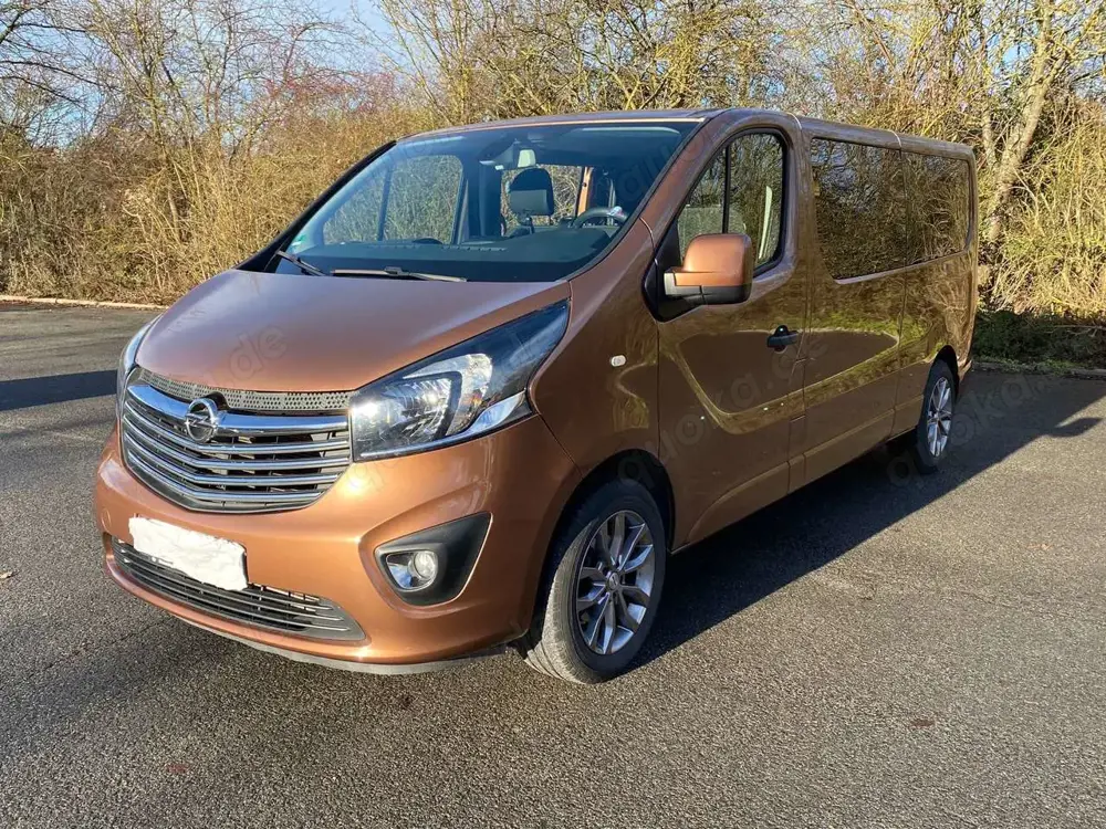 Opel Vivaro 2.5 CDTI L2H1 Life Cosmo
