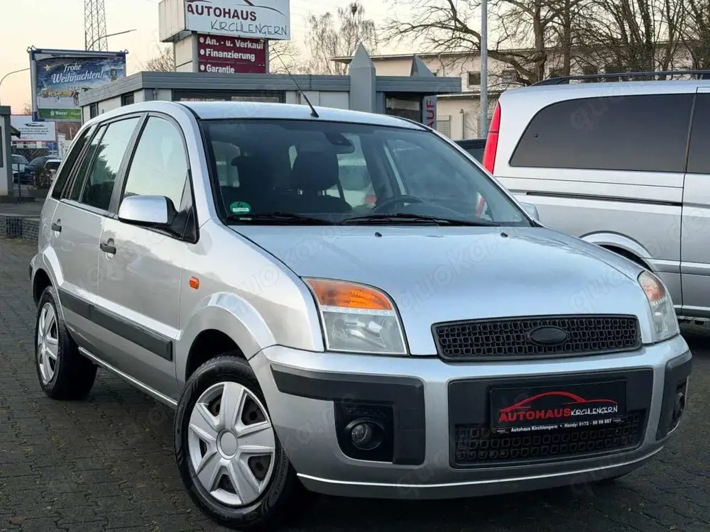 Ford Fusion Fun X 1.4 Benzin Lichtsensor AUX