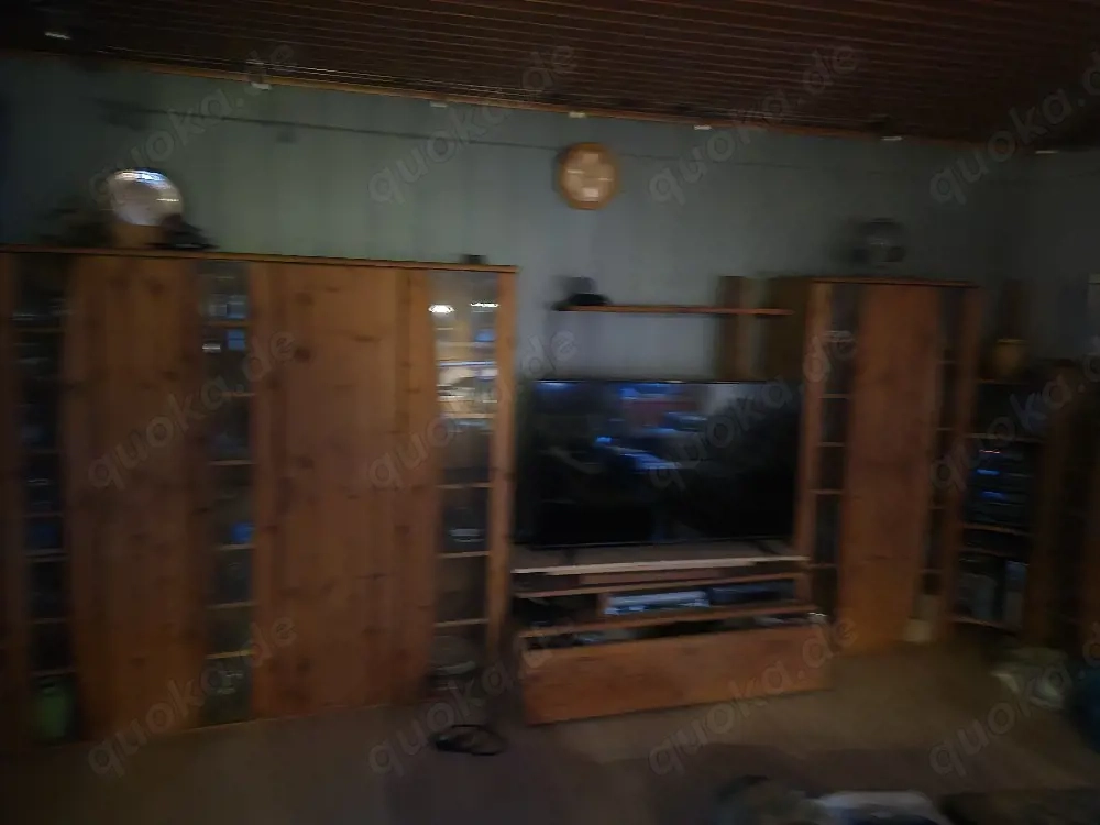 Verschiedene Möbel aus massivem Kiefernholz aus Haushaltsauflösung zu verkaufen 