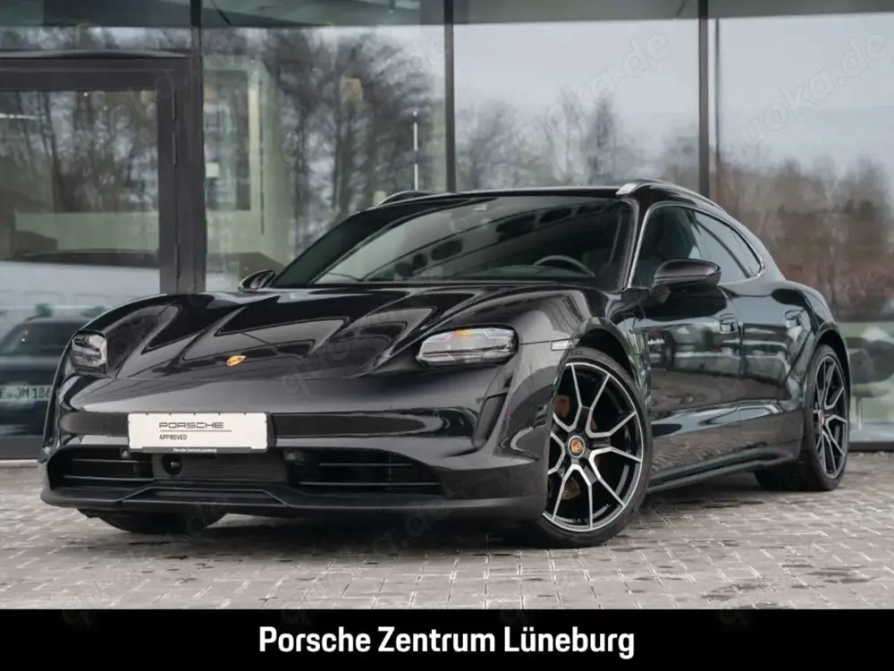 Porsche Taycan Sport Turismo InnoDrive Head-Up LED-Matrix