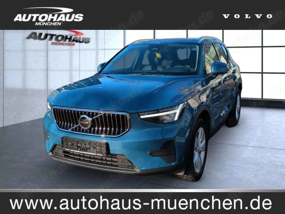 Volvo XC40 XC 40 Core 2WD Bluetooth Navi LED Vollleder Klima