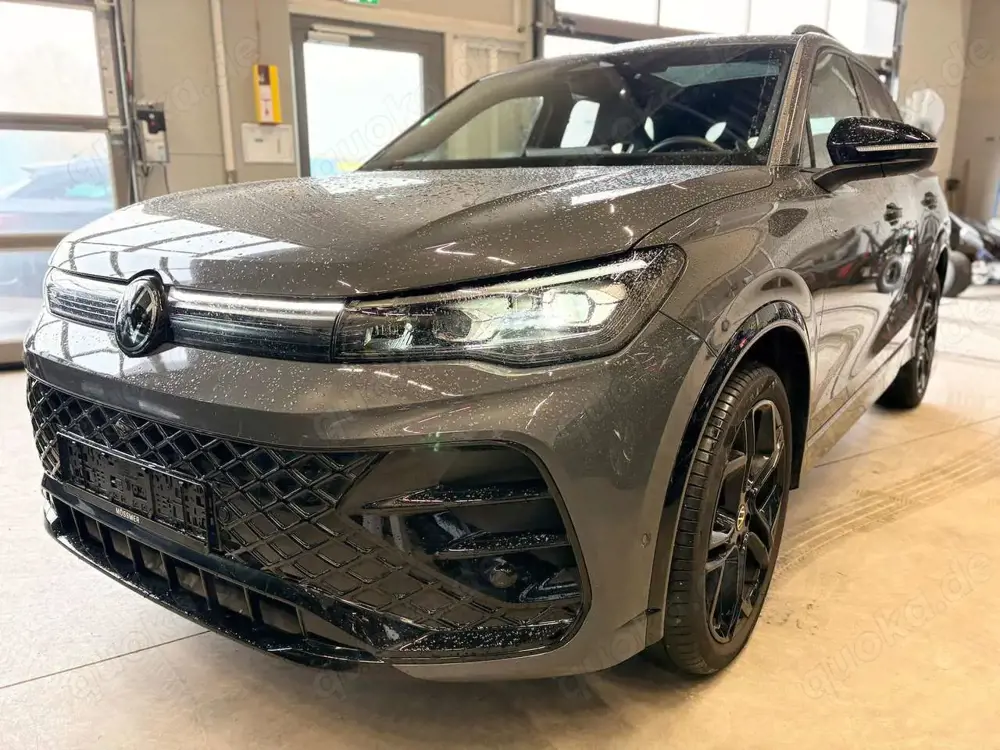 Volkswagen Tiguan 2,0TSI DSG 4Mot R-Line Black Style 20´´