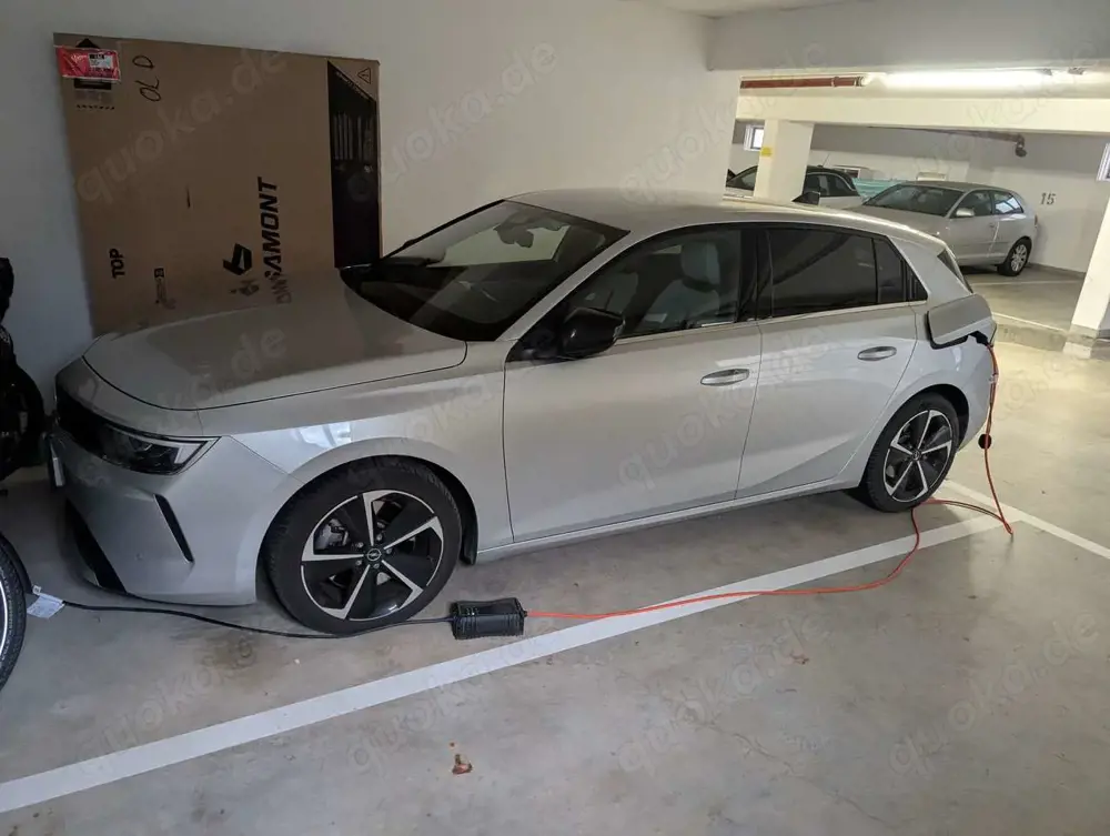 Opel Astra Astra Plug-In-Hybrid Plug-In-Hybrid Business Elegance