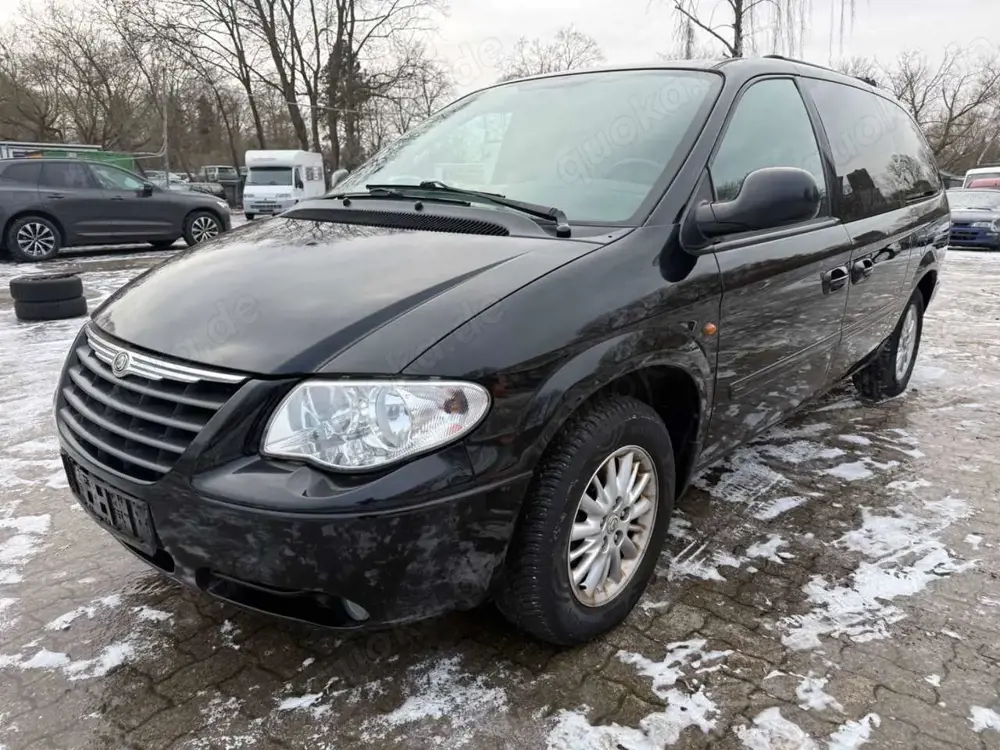 Chrysler Grand Voyager Limited 2.8 CRD Autom.