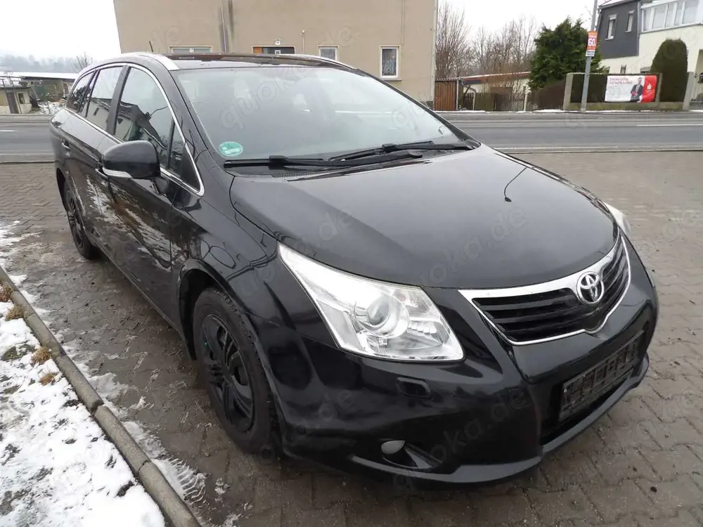 Toyota Avensis Sol, Klimaautomatik, PDC, AHK, HU-AU NEU