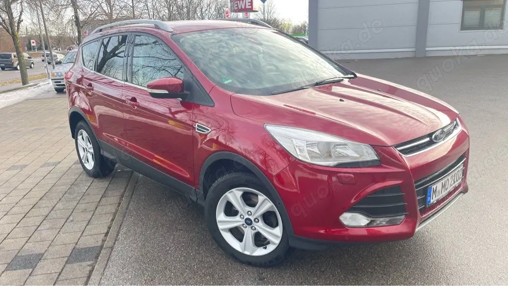 Ford Kuga 2,0 tdci   Zahnriemen gewechselt  