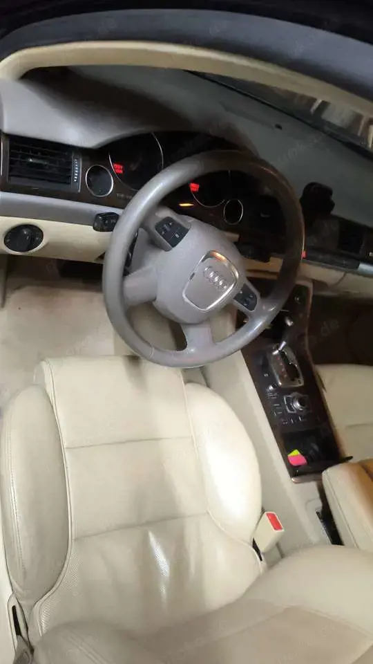 Audi A8 A8 4.2 FSI quattro