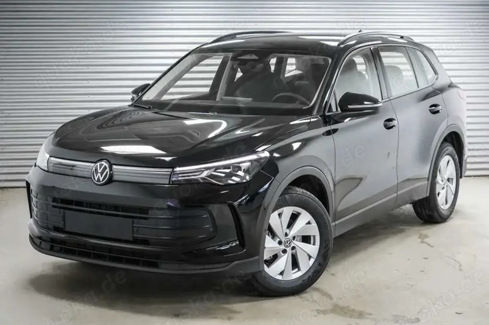 Volkswagen Tiguan 1,5 eTSI DSG Basis - LAGER 96 kW (131 PS), Auto...