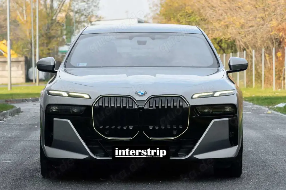 BMW 740