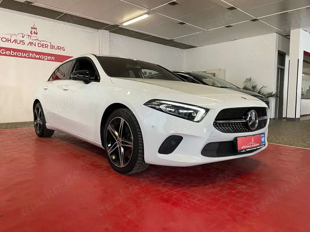 Mercedes-Benz A 220 d -Scheckheft-Navi-PDC