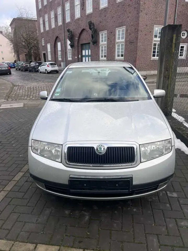Skoda Fabia 1.4 Sedan Comfort