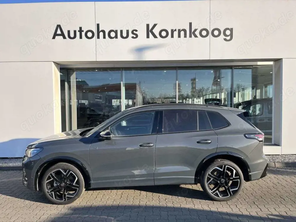 Volkswagen Tiguan 1.5 eTSI R-Line Black Style LED Klima