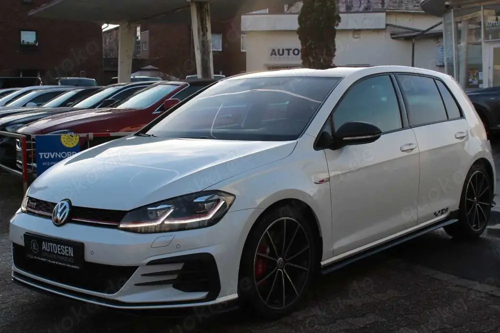 Volkswagen Golf 2.0 GTI TCR+VIRTUAL+AKRAPOVIC+KAMERA+DCC