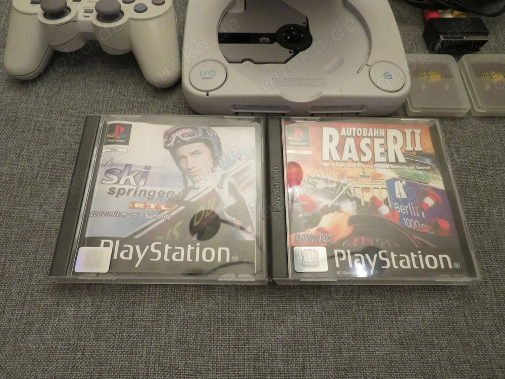 Playstation 1 Konsole mit Zubehör 