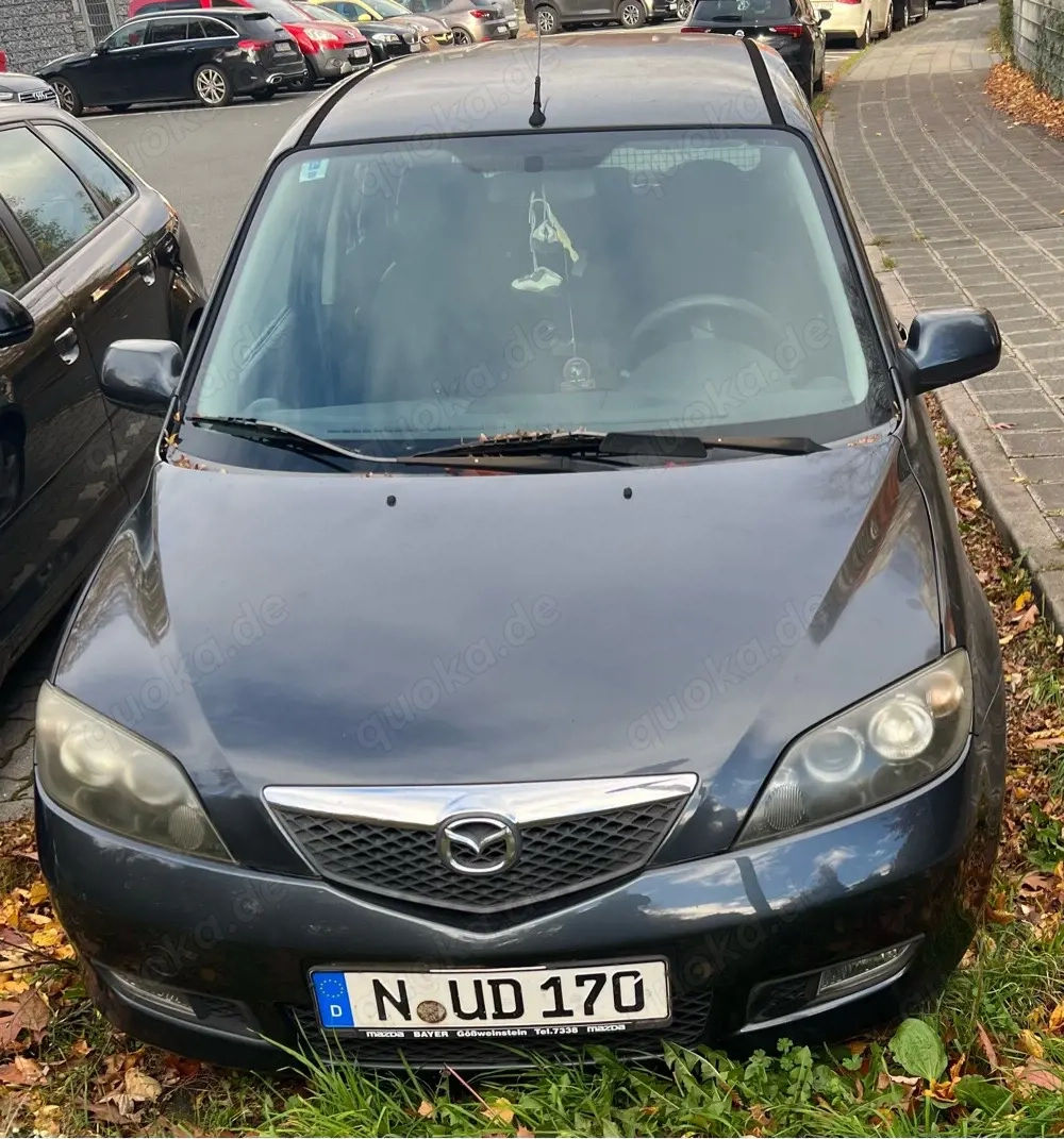zu verschenken Mazda 2 