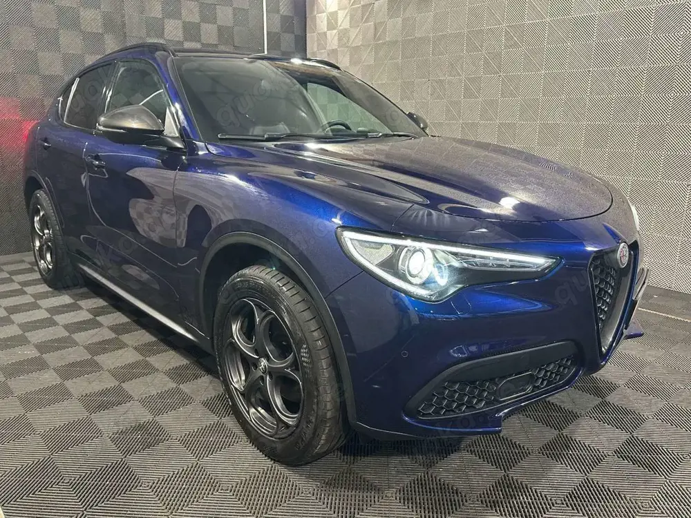 Alfa Romeo Stelvio Q4 B-Tech*BiXENON*ACC-R.KAM-SPUR-SHZ-19"