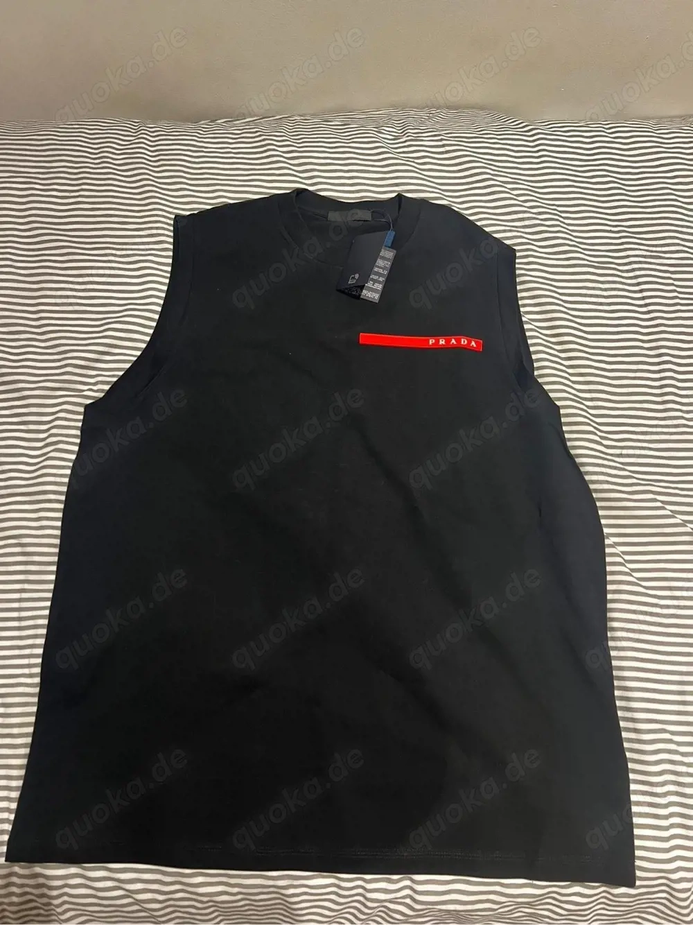 prada unterhemd 80 euro nur heute !!!