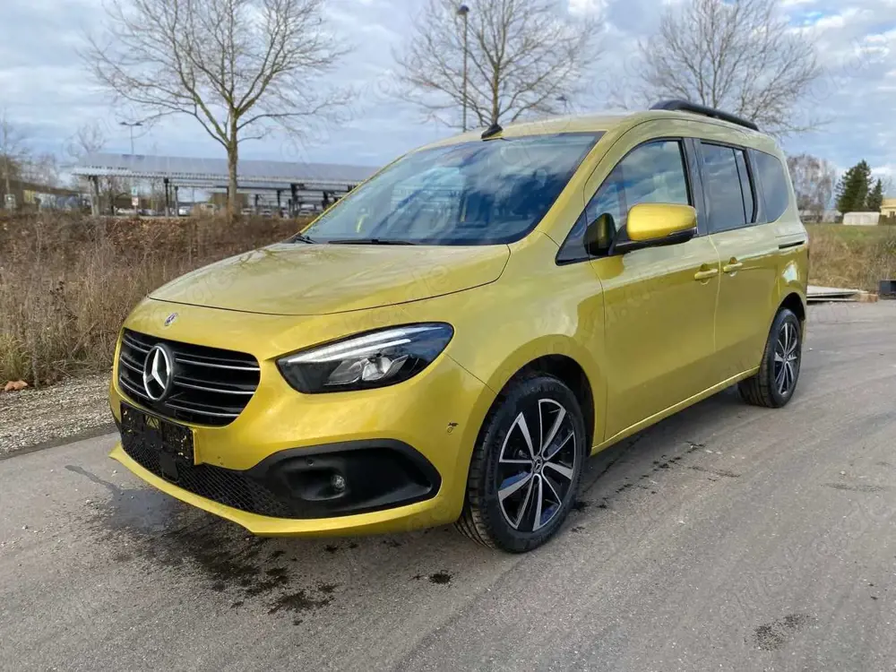 Mercedes-Benz T-Class 180 PROGR Edition+7G/Klimaau/Navi Plus/LED/Kamera+