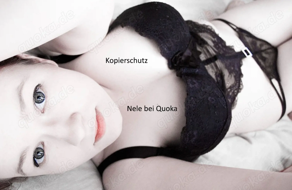 Getragene Nylon aus einer durch getanzten wilden Nacht