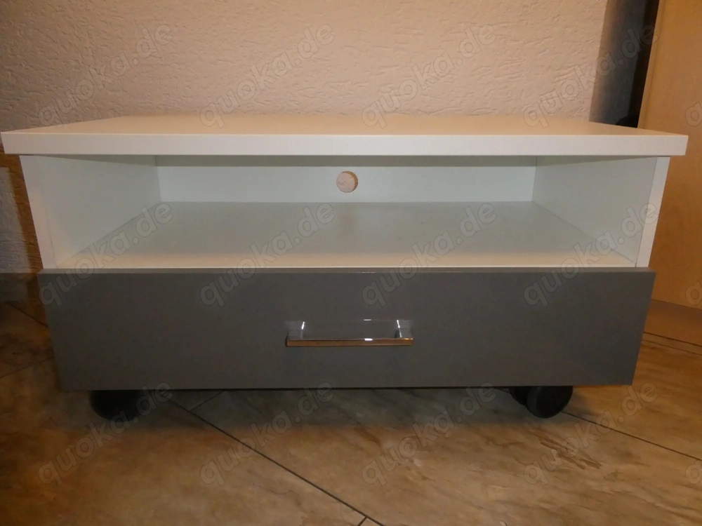 TV-Schrank mit Schublade