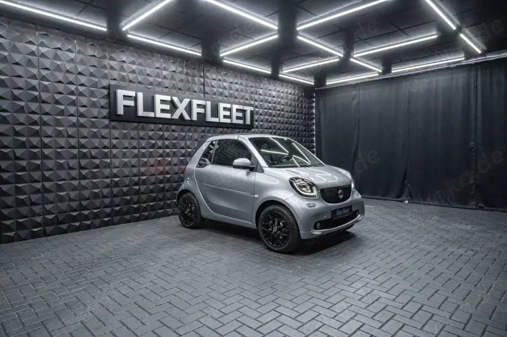 smart forTwo Cabrio Prime JBL Navi Rüfa Komfort Paket
