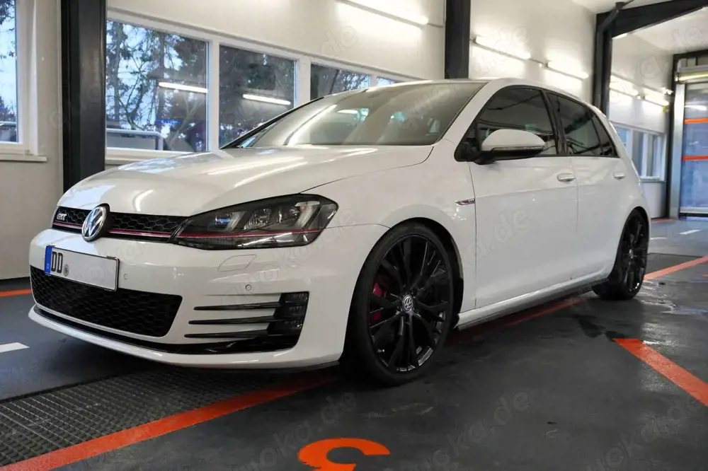 Volkswagen Golf GTI Performance 2.Hand | Adaptive LED | HR | Dynaudio