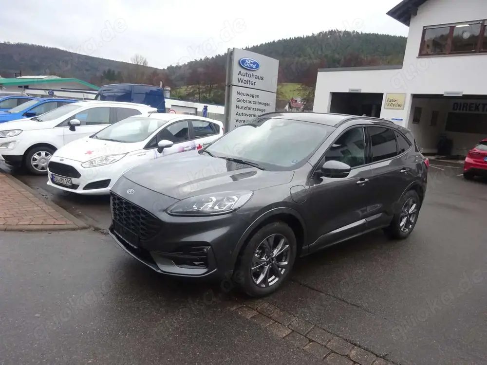 Ford Kuga Plug-In Hybrid ST-Line X AHK