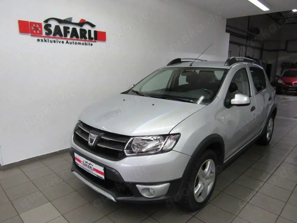 Dacia Sandero II Stepway Prestige Navi PDC SHZ TÜV NEU