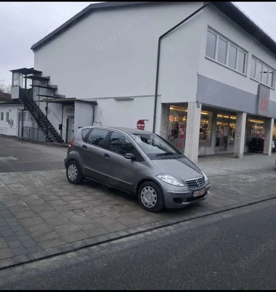 Mercedes-Benz A 150 A-Klasse  5-Türer Automatik,wenig Kilometer*