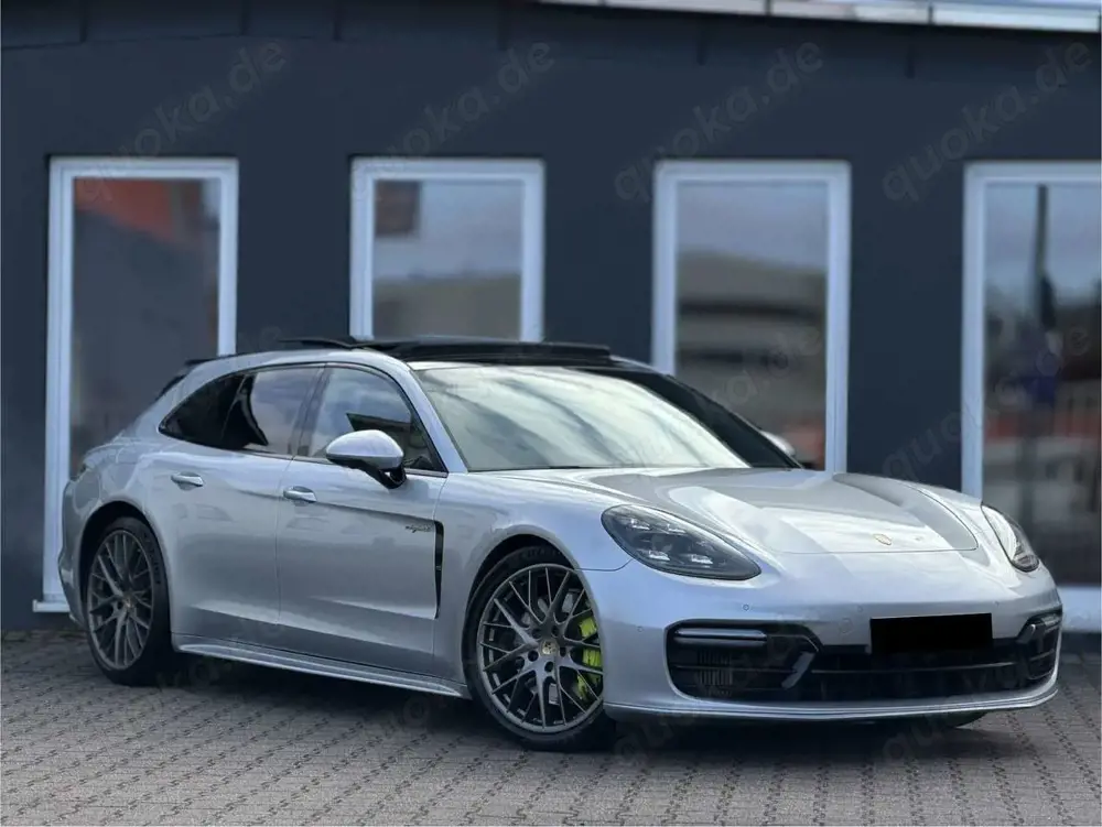 Porsche Panamera 4 E-Hybrid Sport Turismo Sport Design