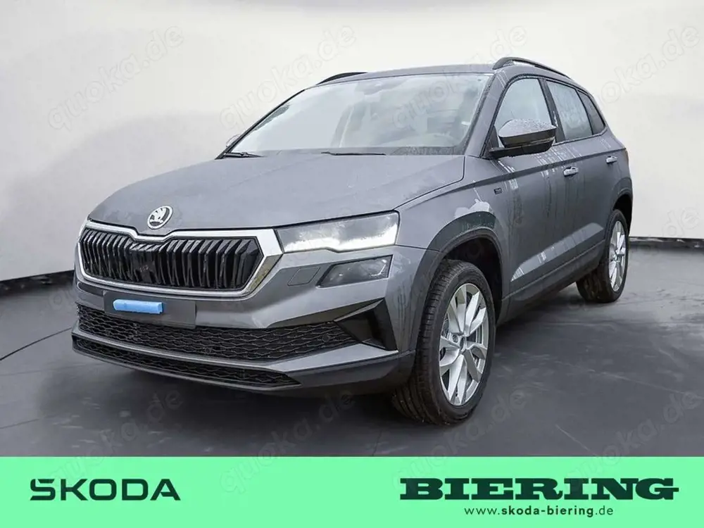 Skoda Karoq 1.5 TSI ACT Selection AHK ACC FACEL. LED