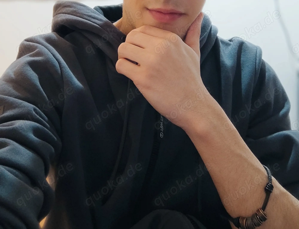 Junger Mann sucht Sie